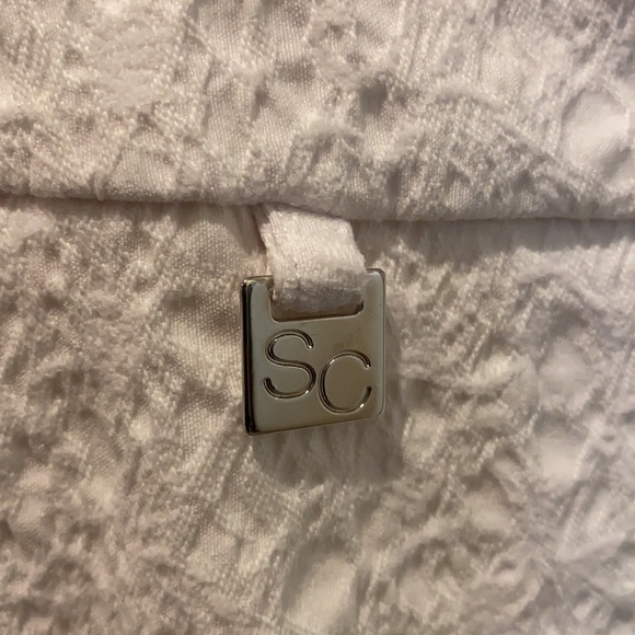 White pull on Capris dressy - Picture 7 of 8